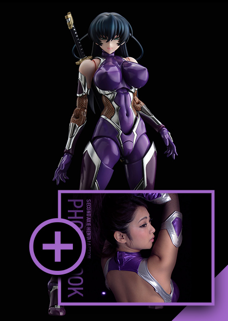 SECOND AXE式HENTAI ACTION　井河アサギ　SECOND AXEオフィシャルコスプレイヤー“壱婁”×“井河アサギ”　コラボフォトブックセット
